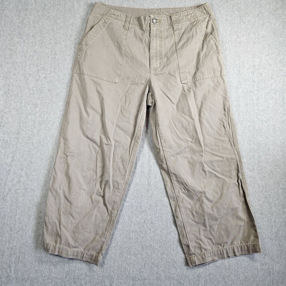 Royal Robbins Capri Pants Womans 12 Chino Canvas  Patch Pockets Classic